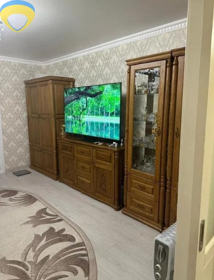 продажа трехкомнатной квартиры номер A-173438 в Суворовском районе, фото номер 8